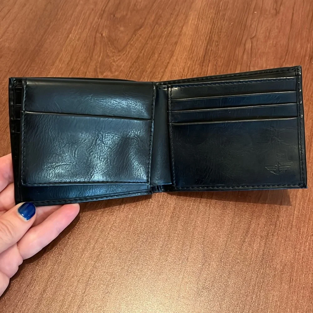 Dockers Black Leather Wallet